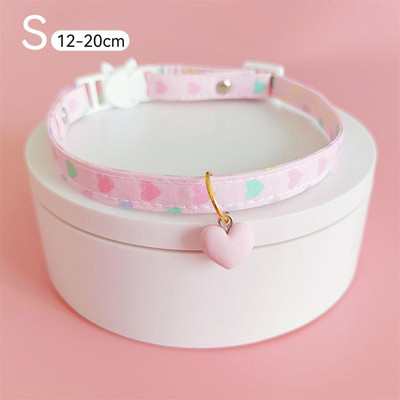 Naminių gyvūnėlių aksesuarai Mieli ir mieli patvarūs, gali laisvai atitraukti antkaklio spaudinį, kurį galima lengvai nešiotis arba nuimti dėl naminių gyvūnėlių mados