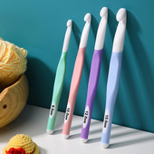 Nagy méretű műanyag horgolótűkészlet szőnyegtűk Kötött horgolótűk vastag kötőkészlethez Horgolt kötőtűk