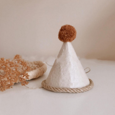 INS New First Kids Non Woven Cream Καπέλο γενεθλίων Baby Shower Dress Up Σκουπίδια μάλλινη 2χρονη με μυτερό καπέλο