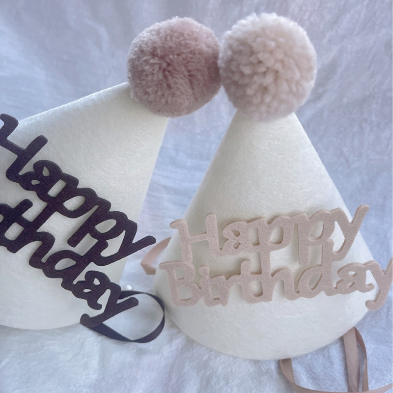 1 db INS Gyerekek első éves születésnapi kalapja, nem szőtt fehér party sapka babazuhany khaki gyapjú hegyes sapka fejfedő dekoráció