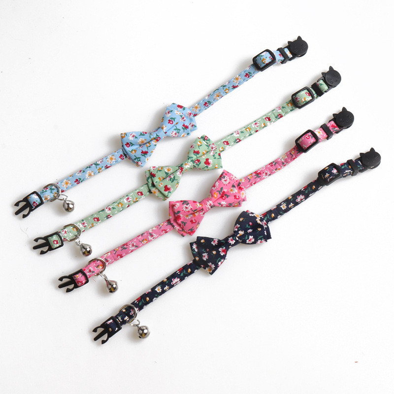 Csomagos macska nyakörvek Breakaway csengő virágmintával állítható aranyos cica nyakörvek biztonsági csatos cica nyakörv macska kölyökkutyának