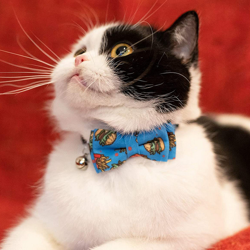 Breakaway macska nyakörv masni haranggal állítható aranyos mintákkal, személyre szabott csokornyakkendő biztonsági csatos cicanyakörvek macska kölyökkutyának