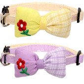 Kaķa kakla siksna ar jauku tauriņu un zvaniņu atdalāmu rūtainu ziedu kaķēnam, regulējama drošības kaķenes kaklasiksna maziem mājdzīvniekiem