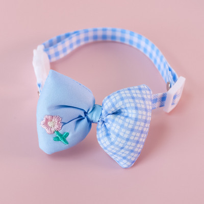 Kaķa kakla siksna ar jauku tauriņu un zvaniņu atdalāmu rūtainu ziedu kaķēnam, regulējama drošības kaķenes kaklasiksna maziem mājdzīvniekiem