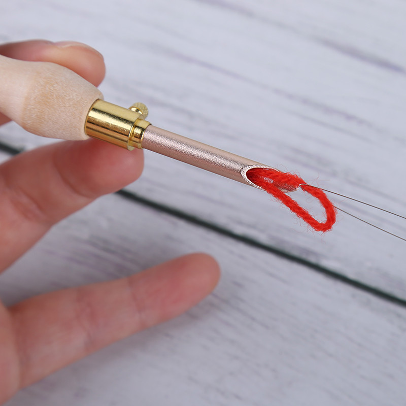 TLKKUE 1db Kötés Hímzés Toll Szövés Nemezelés Kézműves Lyukasztótű Férő Fa fogantyús Szerszám Varrás Kiegészítők