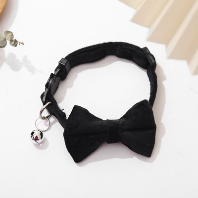 Bársonyos macskanyakörv egyszínű csokornyakkendő kölyök chihuahua nyaklánc csengővel állítható biztonsági csattal macskák csokornyakkendő házi kedvencek kiegészítők