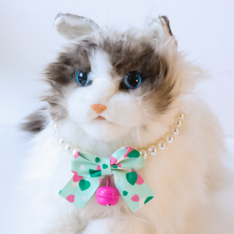 Kaķa kaklasiksna Mājdzīvnieku pērļu kaklarota Rotaslietas Kaķu apkakles loks ar zvana gredzenu kaķiem kucēns mazs suns Foto rekvizīti Dekors Mājdzīvnieki Aksesuāri