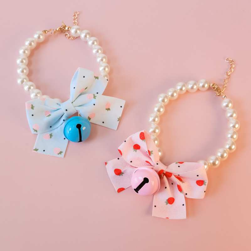 Kaķa kaklasiksna Mājdzīvnieku pērļu kaklarota Rotaslietas Kaķu apkakles loks ar zvana gredzenu kaķiem kucēns mazs suns Foto rekvizīti Dekors Mājdzīvnieki Aksesuāri