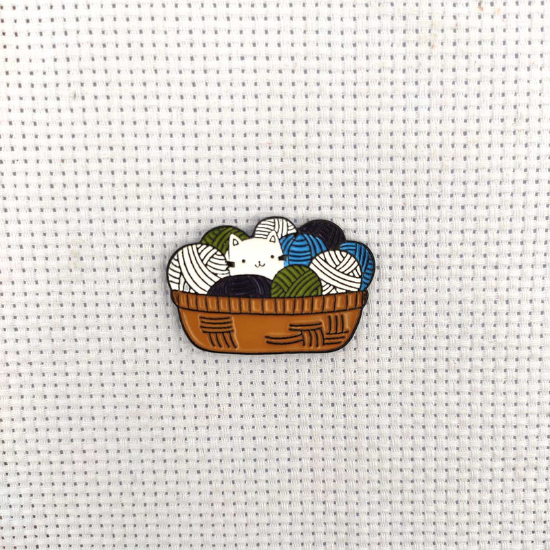 Mágneses tűsegéd keresztszemes hímzésekhez Aranyos macskafonal golyók varrótű mágnestartó kereső hímzőtű dadatartó