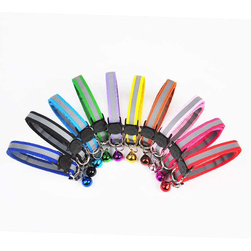 Mājdzīvnieku izstrādājumi Kaķu kaklasiksnas karikatūra Kaķu galvas krāsa Zvana siksna mājdzīvnieku aksesuāri Atstarojoša suņu kaklasiksna Mājdzīvnieku izstrādājumi Kaķu kaklasiksnas Kaķu piederumi