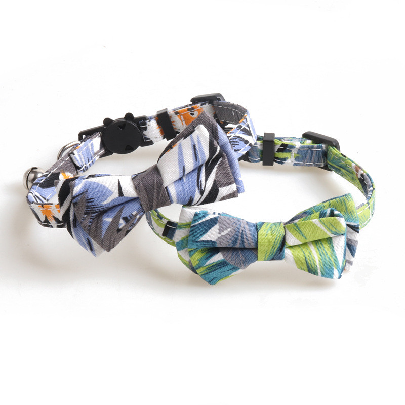 Kisállat macska nyakörvek Macska kellékek Kiegészítők Bowknot macskanyakörv Tiszta pamut levél stílusú macska előke állítható csengővel Kisállat termékek