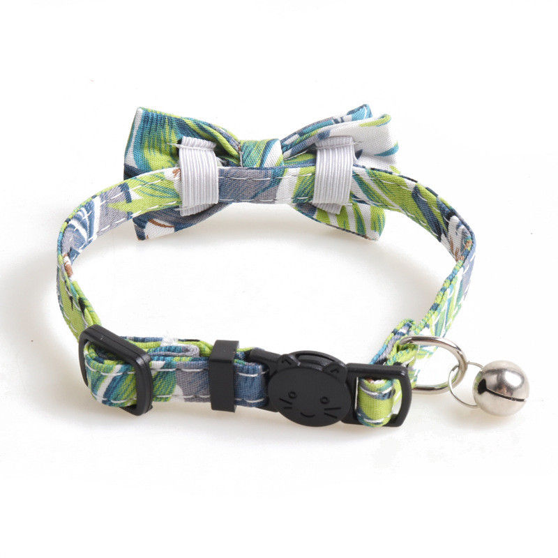 Kisállat macska nyakörvek Macska kellékek Kiegészítők Bowknot macskanyakörv Tiszta pamut levél stílusú macska előke állítható csengővel Kisállat termékek