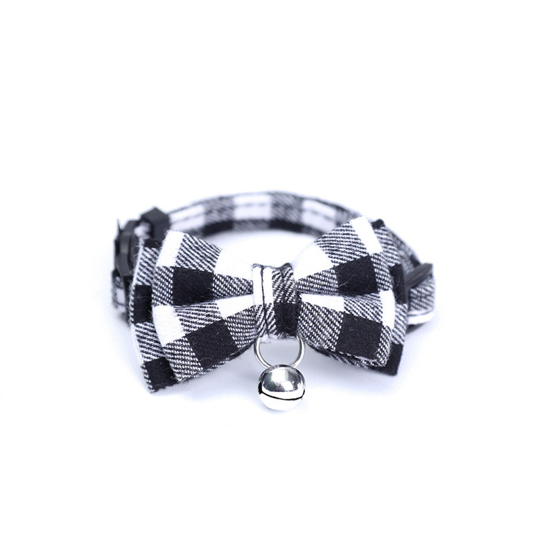 Rūtainas kucēna suņa kaķa kaklasiksnas ar zvana kokvilnas svītrainām tauriņu kaklarotu Bulldogs Čivavas tauriņš Mājas kaķa suņa bandānas kaklasiksna