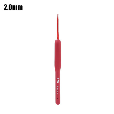 Raudona nėrimo adata Megzti nėrimo kabliukai Silikoninė rankena Mezgimo adata Matinio aliuminio kabliuko galvutės adata Mezgimo siuvimo įrankiai