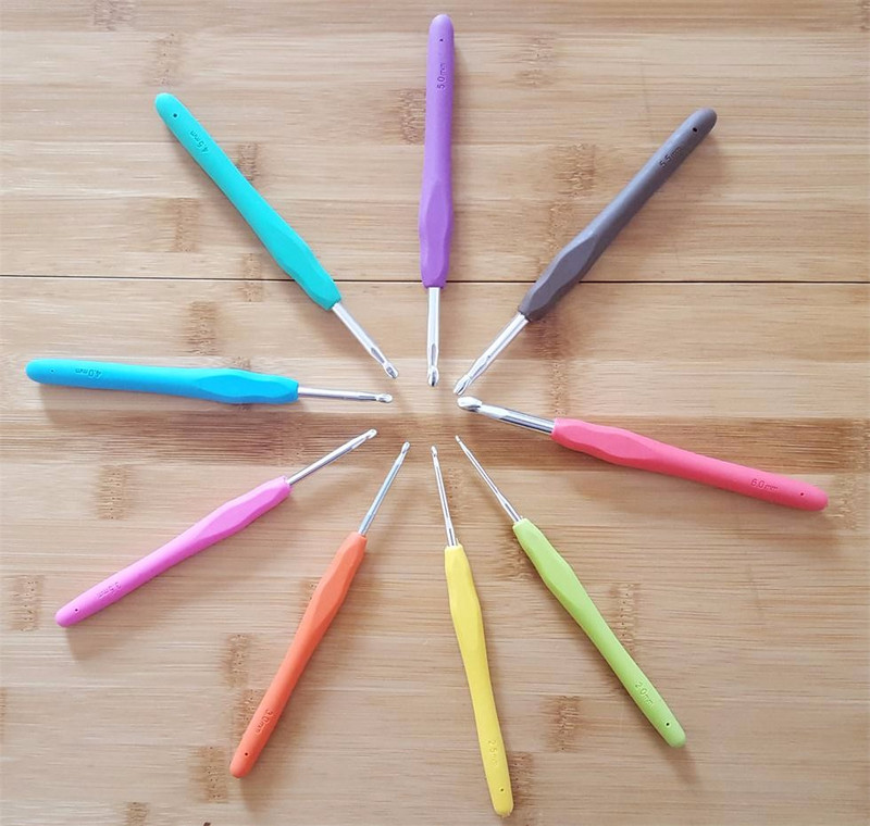 4,5/5/5,5/6/7/8mm Tpr aliuminio nėrimo kabliukai rožinė mėlyna raudona spalvos, pasidaryk pats, siuvimo adatos, įrankiai 13,9 cm (5 4/8") ilgio, 2 vnt.