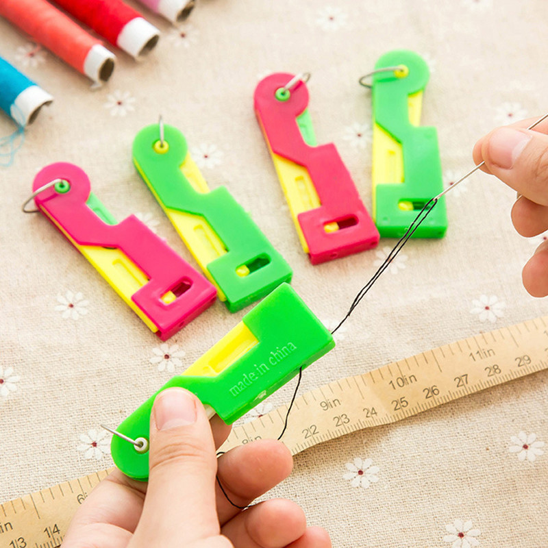 1 vnt. Naujas automatinis adatinis sriegis antpirštis, siūlų įrankis, sriegis vyresnio amžiaus žmonėms.