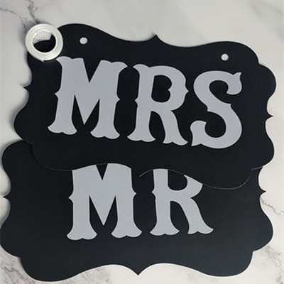 1 комплект 17X27CM Hot MR MRS Photo Booth Подпори Сватбени декорации Току-що женени Photobooth Подпори за снимки Сувенири за сватбени партита Консумативи