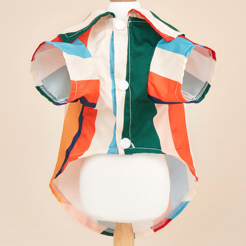 Vasaras pludmales stila suņu krekls Modes krāsains svītru apdruka mājdzīvnieku suns apģērbs kucēnu veste elpojošs plāns krekls mājdzīvnieku čivavas krekli