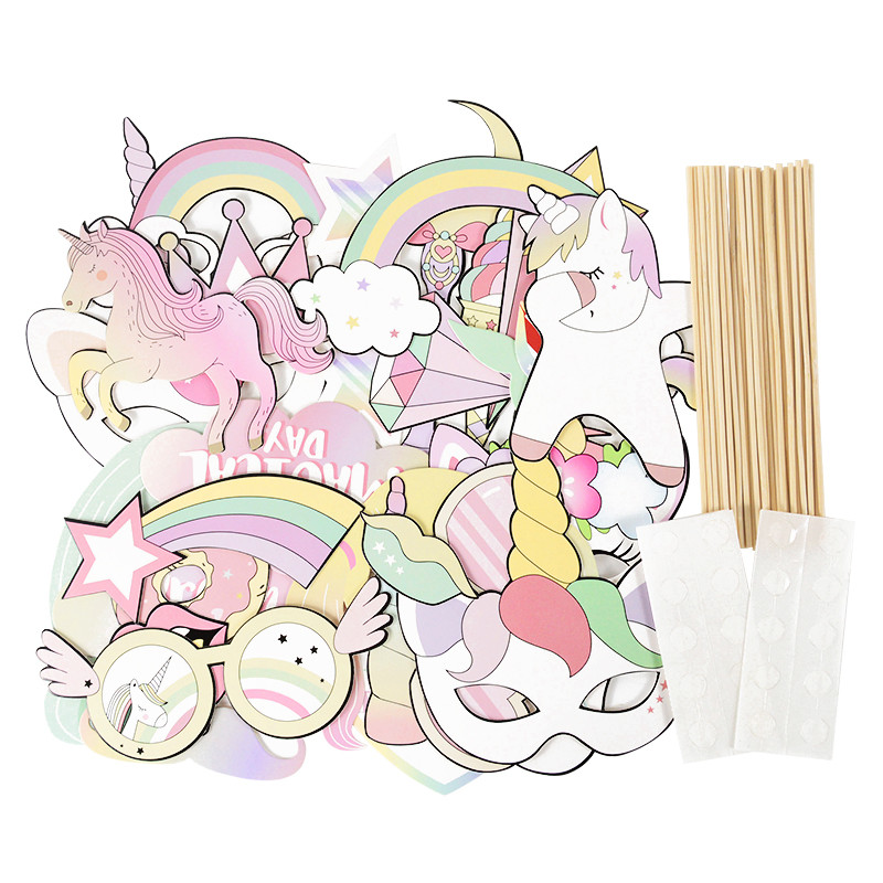 29db/készlet Unicorn Party Photo Booth kellékek Rajzfilm szivárvány Unicornio One 1. születésnapi parti dekorációs kellékek babazuhany