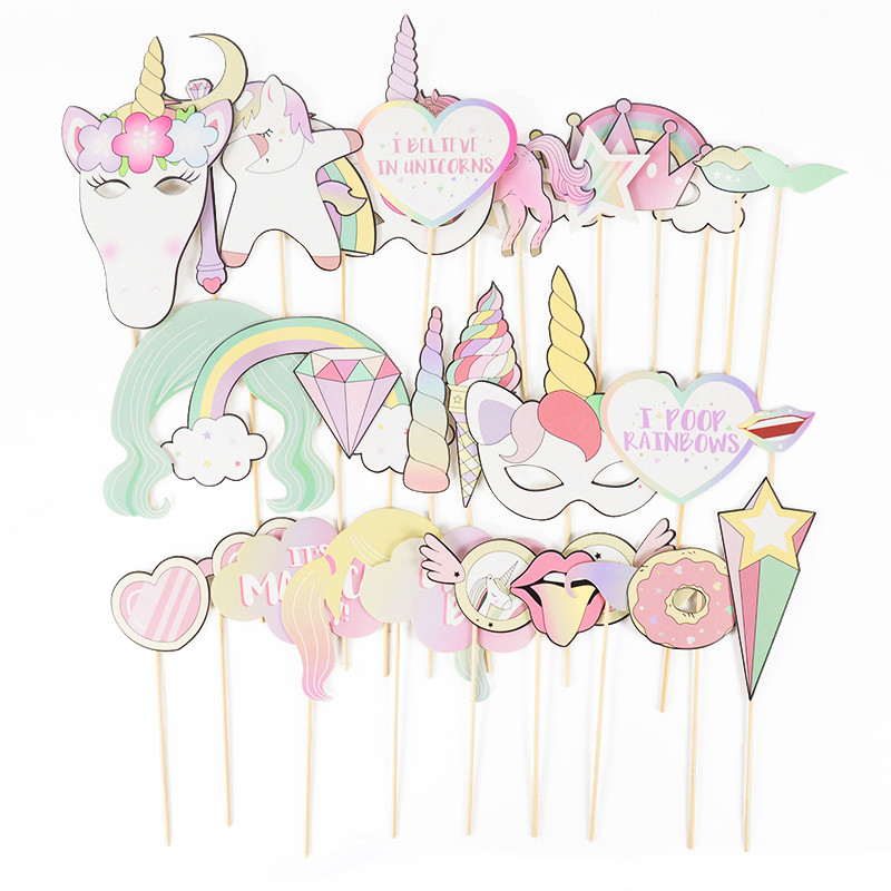 29db/készlet Unicorn Party Photo Booth kellékek Rajzfilm szivárvány Unicornio One 1. születésnapi parti dekorációs kellékek babazuhany