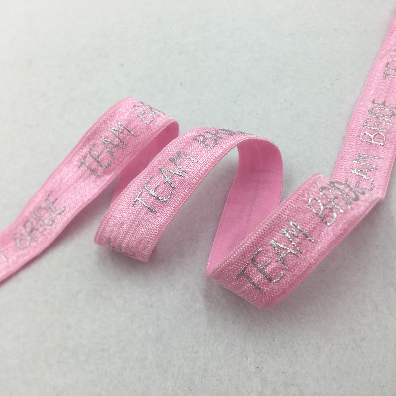 10 Yard 5/8" 15 mm sudraba folija TEAM BRIDE Print Foldover Elastīga FOE Spandex Band Matu kaklasaite galvas saite Tutu kleitas šūšanas apdare