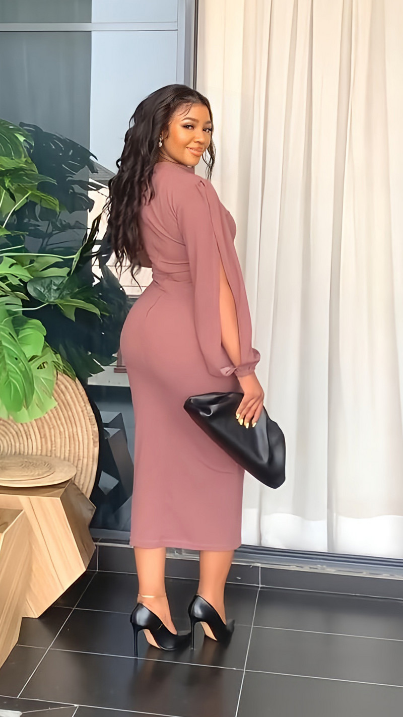 SOMOIA lielizmēra kleitu vairumtirdzniecība, masīvas kroku, personalizētas, dalītas piedurknes, plānas, vienpakāpju kleitas, elegantas ballīšu vakarkleitas