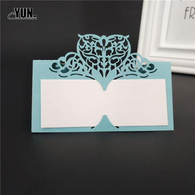 10 gab. Sēdekļa karte ar lāzeru izgriezta sirds formas galds Vārda kartīte Vietas kartīte Kāzu ballītes noformējums Labvēlības Kāzu Vietas Karte 6D