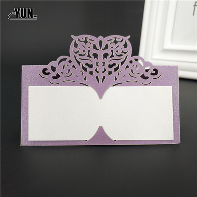 10 gab. Sēdekļa karte ar lāzeru izgriezta sirds formas galds Vārda kartīte Vietas kartīte Kāzu ballītes noformējums Labvēlības Kāzu Vietas Karte 6D