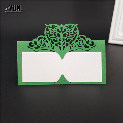 10 gab. Sēdekļa karte ar lāzeru izgriezta sirds formas galds Vārda kartīte Vietas kartīte Kāzu ballītes noformējums Labvēlības Kāzu Vietas Karte 6D