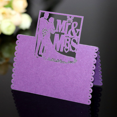 50gab. Lāzergriešanas līgavas un līgavaiņa galda nosaukums Vietas karte MR&MRS viesa ziņojuma iestatīšana Tukša kartīte Kāzu pasākuma ballītes labvēlības piederumi