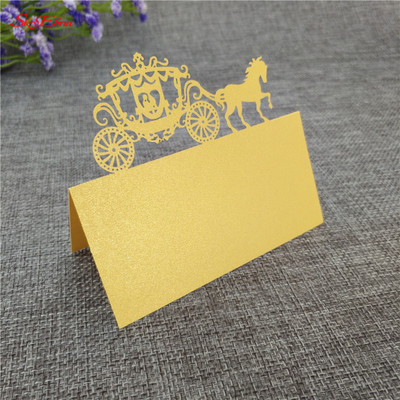 50 tk/partii laseriga lõigatud istmekaardid vankri kujuga pulmakaunistus Kohanimekaardid Pulmanimekaardi peotarbed 5Z-SH868