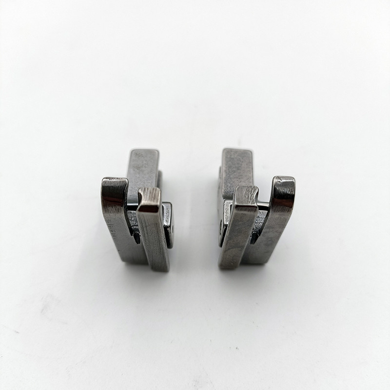 QX YUN S/N Lockstitch šujmašīnas detaļu pēda 211R-NF 221L-NF tikai spiedpeda pilna tērauda galvanizācijas process