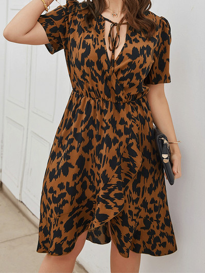 2022 Îmbrăcăminte pentru femei de mărime mare Rochie cu decolteu în V Moda de stradă pentru vară Elegantă cu mâneci scurte, geometrie casual Rochii pentru femei