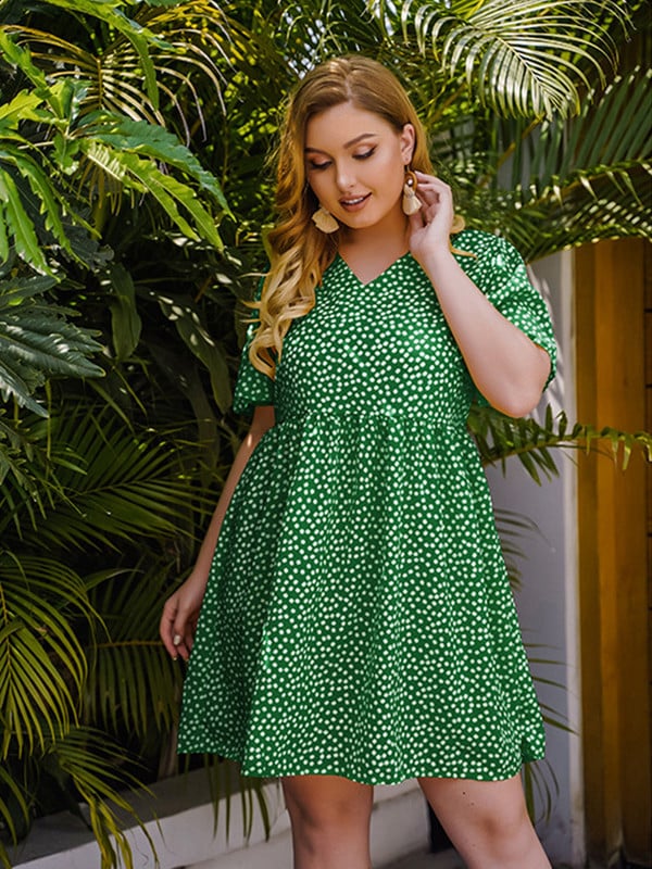 Rohelised suures suuruses kleidid suvised V kaelusega lühikeste varrukatega täpiline Bohemian Beach minikleit avara suurtes suurustes riided naistele 2022