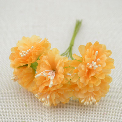 6 vnt Dirbtinės gėlės Šilko kuokelių pumpurų puokštė namų sodui Vestuvių automobiliui Korsažas Dekoracija Amatai Augalai Kalėdų girlianda