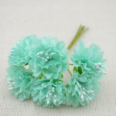 6 vnt Dirbtinės gėlės Šilko kuokelių pumpurų puokštė namų sodui Vestuvių automobiliui Korsažas Dekoracija Amatai Augalai Kalėdų girlianda