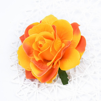 10 cm Kiváló minőségű selyem rózsák virág fal esküvői lakberendezési dekoráció karácsonyi barkács bross menyasszonyi kiegészítők kiürítés művirágok