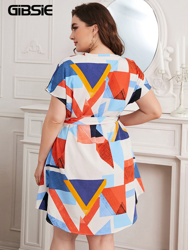 GIBSIE Ģeometriski apdrukāta kleita ar ģeometrisku apdruku ar jostu, XXXL 4XL, sieviešu ikdienas minikleitas ar sikspārņu piedurknēm, vasaras minikleitas 2022. gadam