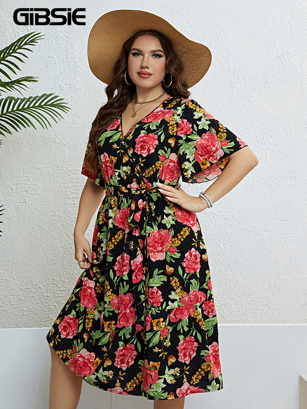 GIBSIE Nagy méretű virágmintás V-nyakú pillangós ujjú öves ruha Női nyári vakáció Boho Beach A-vonalú Midi ruhák 2023