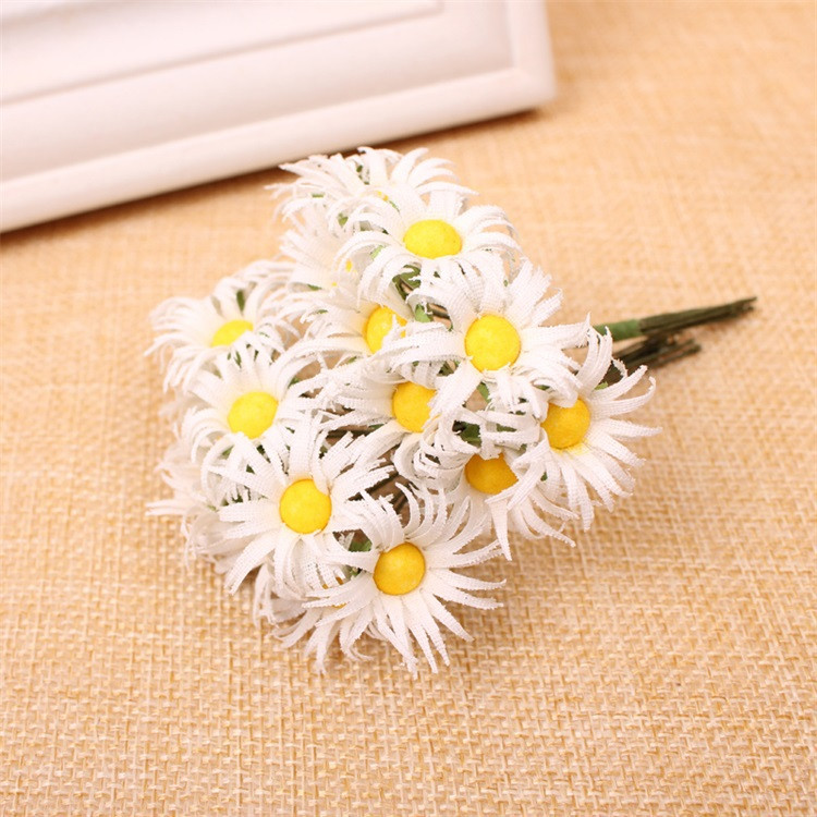 10 vnt. Pigi mini dirbtinė rožių šilko margučių gėlių puokštė namų vestuvių dekoravimui „pasidaryk pats“ iškarpų knygos vainikas netikros gėlės