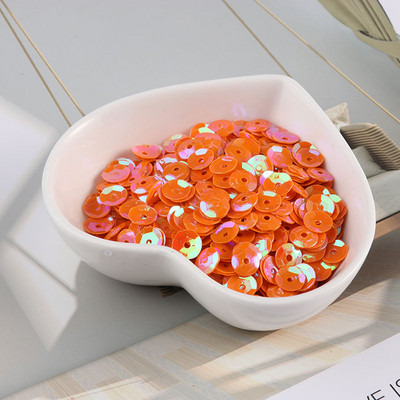 10g/tétel Új színek 4mm/5mm/6mm/8mm flitter PVC kerek csésze flitterek Paillettes varrás Esküvői kézművesség, női ruházati kiegészítők