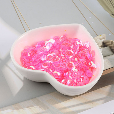 10g/tétel Új színek 4mm/5mm/6mm/8mm flitter PVC kerek csésze flitterek Paillettes varrás Esküvői kézművesség, női ruházati kiegészítők