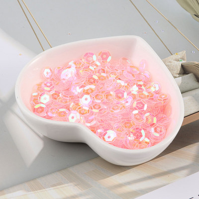 10g/tétel Új színek 4mm/5mm/6mm/8mm flitter PVC kerek csésze flitterek Paillettes varrás Esküvői kézművesség, női ruházati kiegészítők