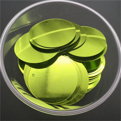 10mm 15mm 20mm 25mm 30mm PVC lapos, kerek laza flitterek Paillettes varrás Esküvői kézműves kiegészítők 1 oldalsó lyukkal