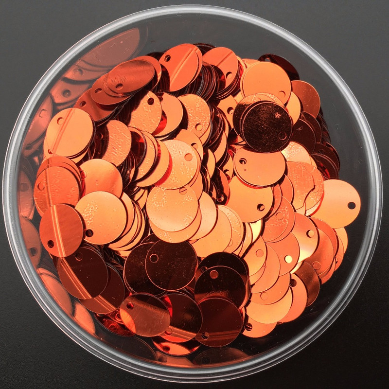 10mm 15mm 20mm 25mm 30mm PVC lapos, kerek laza flitterek Paillettes varrás Esküvői kézműves kiegészítők 1 oldalsó lyukkal