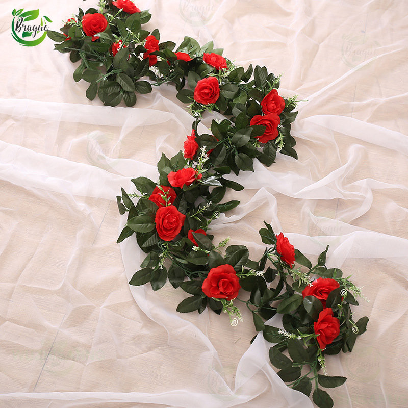 Μεταξωτό τεχνητό τριαντάφυλλο κρεμαστά λουλούδια για τοίχο Χριστουγεννιάτικο μπαστούνι ψεύτικα φυτά φύλλα γιρλάντα Ρομαντική διακόσμηση σπιτιού γάμου