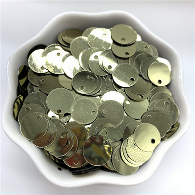 400db 10 mm-es PVC lapos, kerek laza flitterek 1 oldalsó lyukkal Paillette varrás Esküvői kézműves kiegészítők Barkácsolás medál flitter