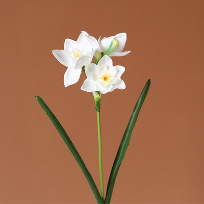 Όμορφοι νάρκισσοι λουλούδια διακόσμηση σπιτιού τεχνητά λουλούδια διακόσμηση κρεβατοκάμαρας flores deco mariage γάμος λευκό λουλουδάτο