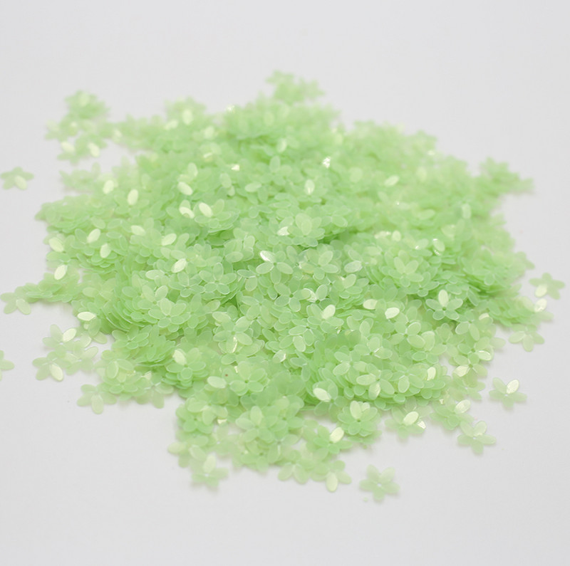 15g/partija Ziedu Seuiqns Matēta Krāsa Piecu Ziedlapu Paillettes 3D PVC Manikīra vizulis amatniecībai Art Naglas Pērlīšu Izšūšana