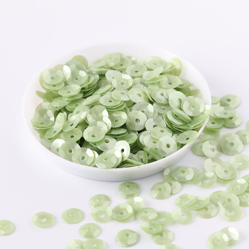 10g/iepakojumā 6mm apaļa kauss Matēta krāsa Pvc vaļīgi sequins Paillettes šūšana Kāzu amatniecība, Bērnu DIY Sieviešu apģērbu aksesuāri